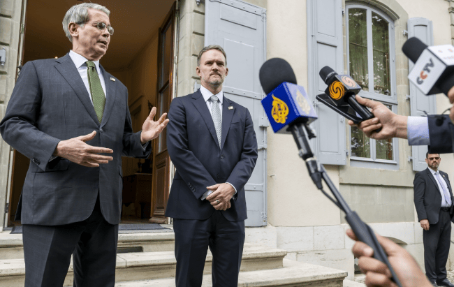 皇冠信用网怎么弄_谈判结束皇冠信用网怎么弄，中方离开瑞士，临走前美方送出5个字，特朗普作出选择