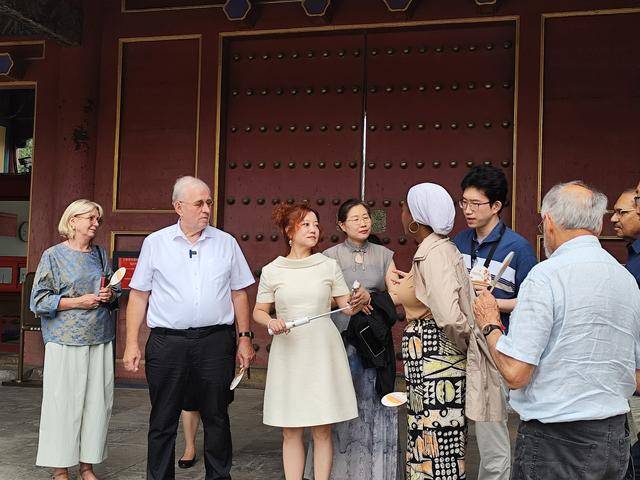 明尼苏达山猫联赛
_巴基斯坦前总理特别助理:北京人是北京最大的财富