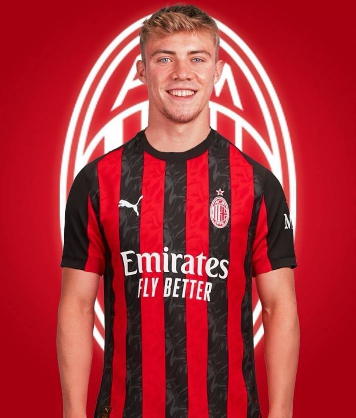 皇冠皇冠平台_终于松口皇冠皇冠平台！记者：霍伊伦同意加盟米兰！600万镑租借费+4000万买断