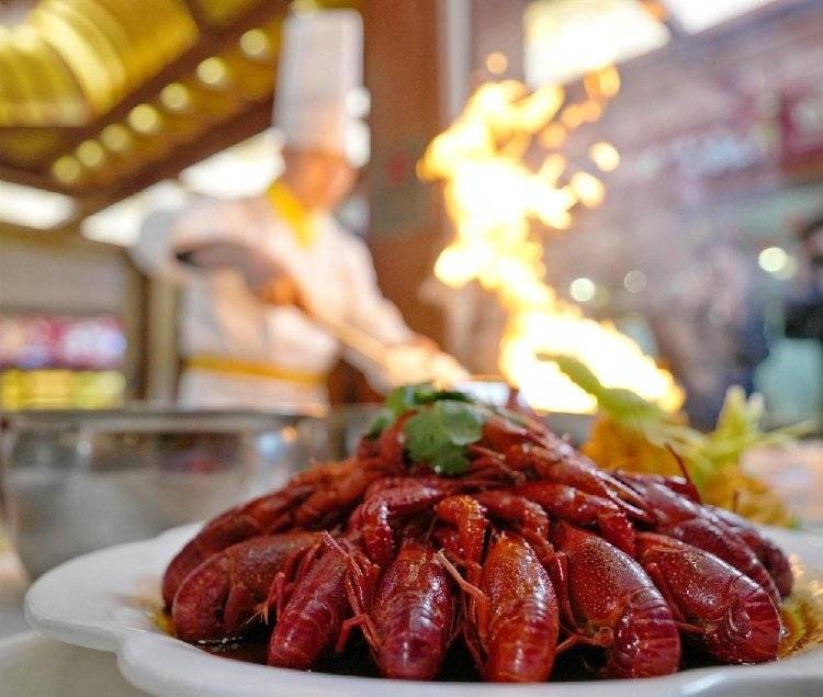 皇冠信用网怎么租_近两年闭店率高达37.2%皇冠信用网怎么租，夜宵“顶流”小龙虾为何“不香”了