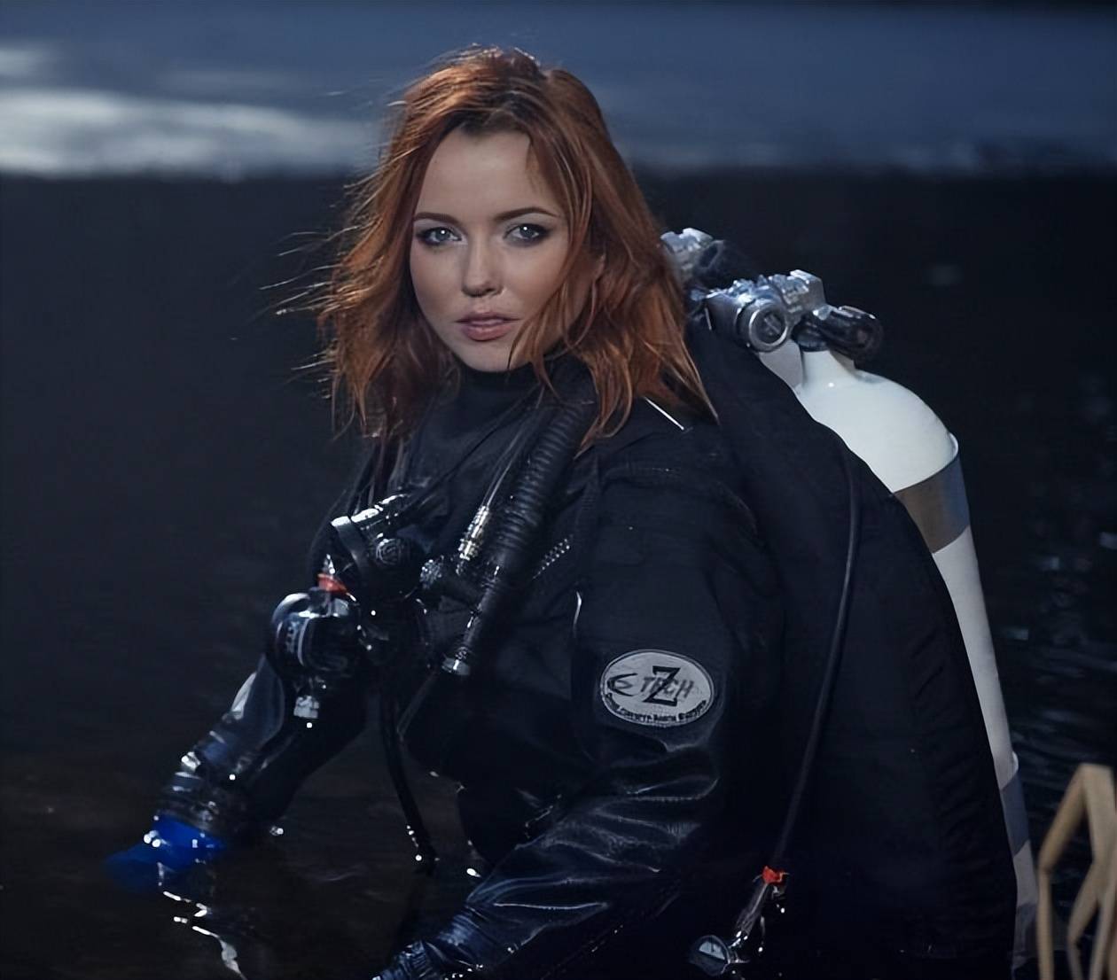 电竞足球-FIFA 亚得里亚联赛（2× 5分钟）_乌克兰女蛙人深潜80米电竞足球-FIFA 亚得里亚联赛（2× 5分钟），在北约家门口，炸了北溪管道，遭德国通缉