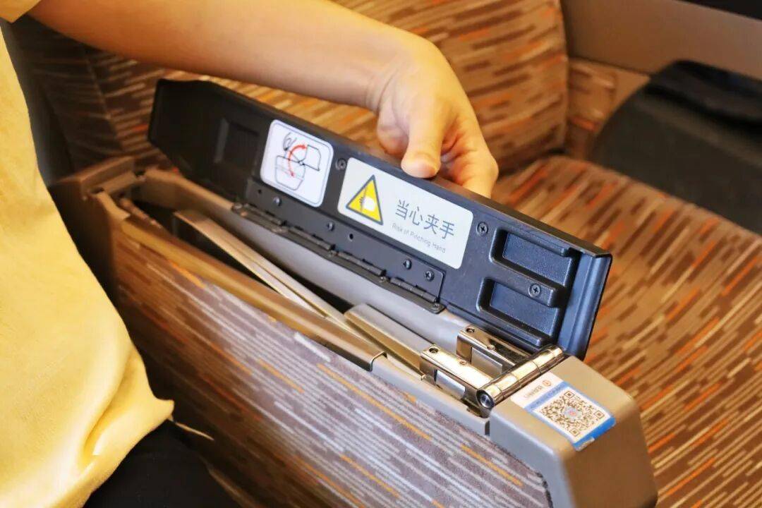 图库姆斯vs 超新星_这趟北京西往返深圳北的列车全是单间图库姆斯vs 超新星，国庆中秋假期加开！