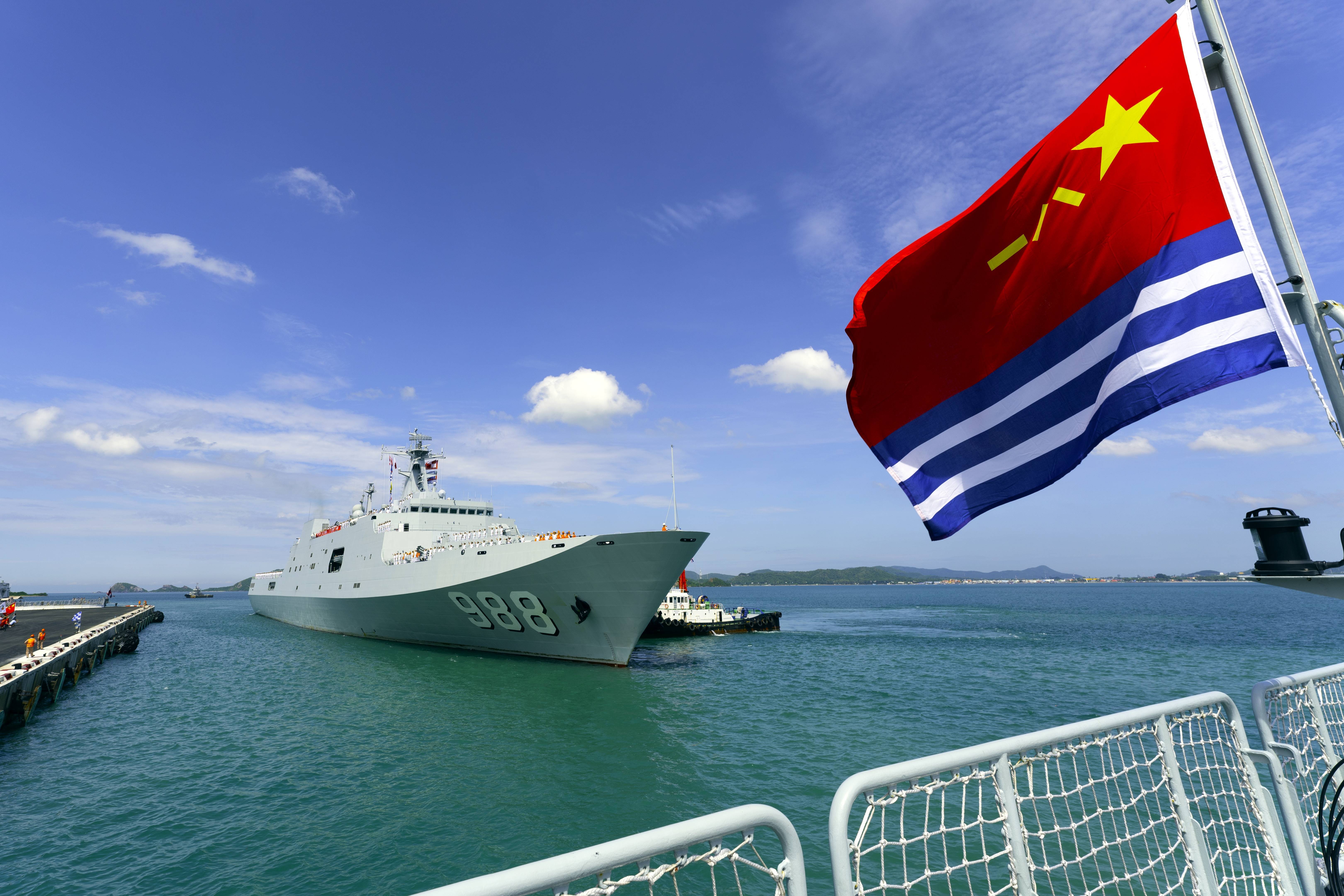 皇冠皇冠代理平台_海军83舰编队抵达泰国进行友好访问