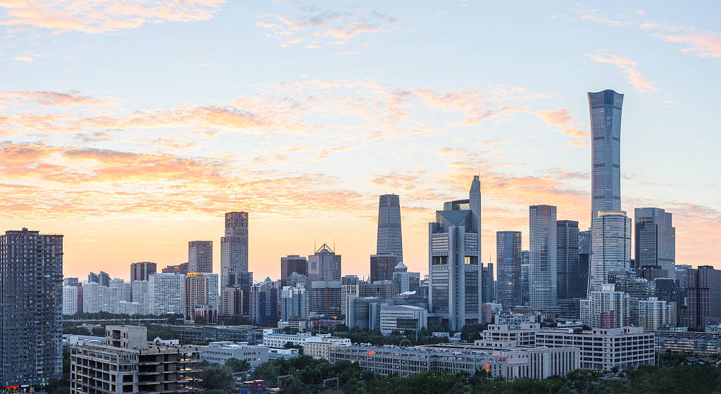 皇冠信用網登2
_全国房价跌回2016年致居民财富缩水近40万亿皇冠信用網登2
，中央财办原副主任：调控思路要尽快转向，应该“支持房价上涨”！