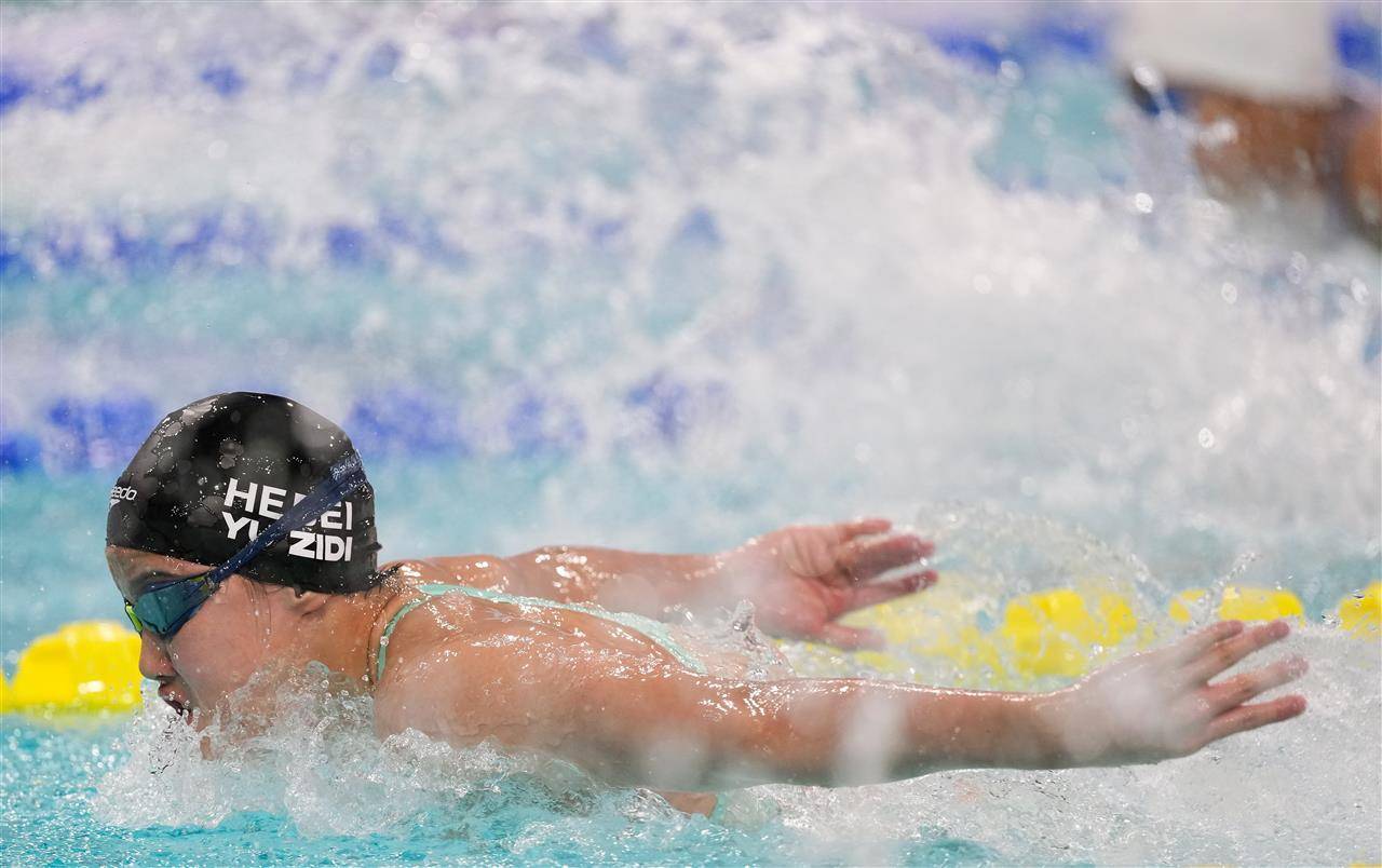 皇冠信用網
_13岁“小孩姐”于子迪十五运会破13年亚洲纪录皇冠信用網
，成泳坛最年轻亚洲纪录保持者