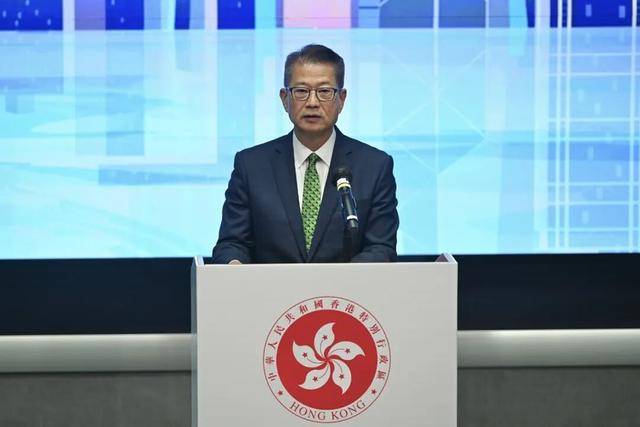 皇冠信用登3代理
_香港经济持续向好皇冠信用登3代理
，GDP连续11个季度录得按年增长