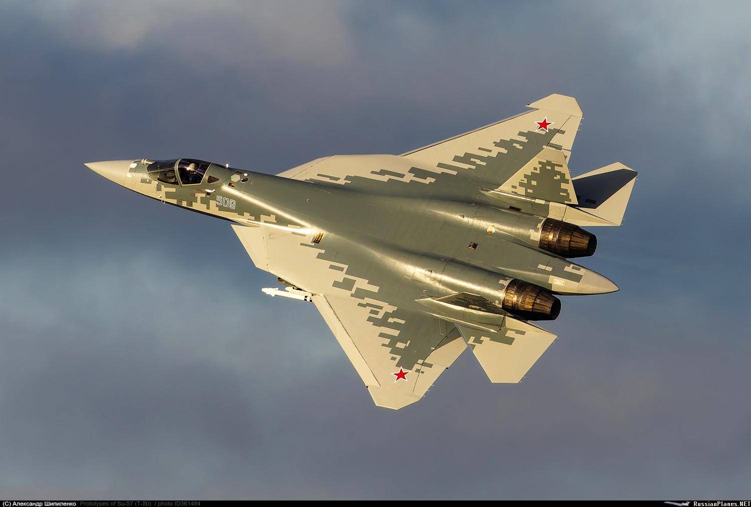 RB莱比锡足球_发现大鱼了！炸烂乌克兰全境RB莱比锡足球，苏57突防，“全球禁用”导弹又开火