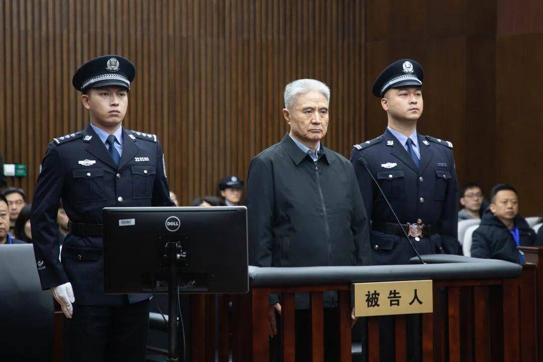 皇冠信用網代理申条件
_中纪委打下第59“虎”!今年首个落马的正部被公诉皇冠信用網代理申条件
,原中央委员苟仲文被判死缓