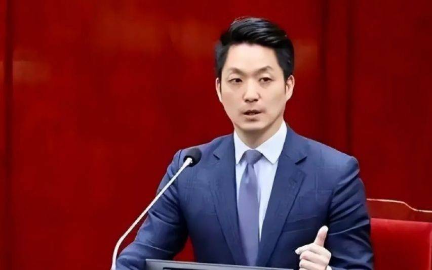 皇冠信用平台出租出售_终于谈完了!蒋万安离开大陆皇冠信用平台出租出售,临走前6字表述不简单,解放军火速行动