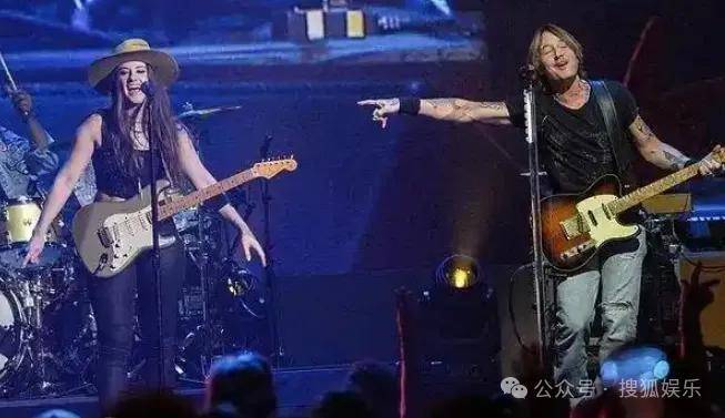 皇冠足球平台申请_终究还是离婚了皇冠足球平台申请!这样的结果已经算体面了吧!