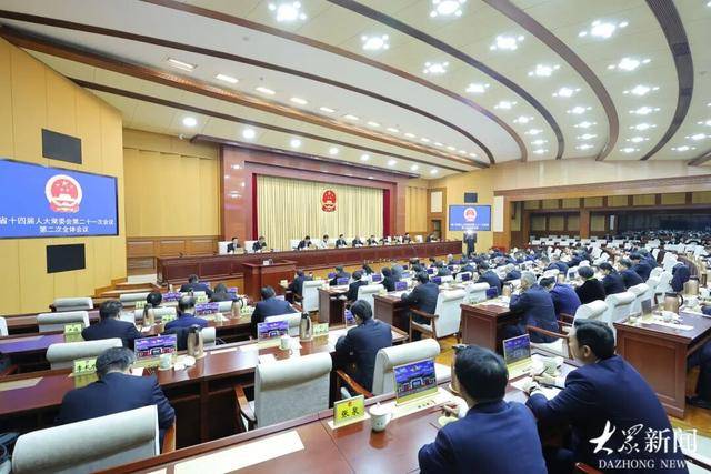 皇冠信用网会员开户申请_山东省委书记、省人大常委会主任林武皇冠信用网会员开户申请,向副省长李晓龙颁发任命书