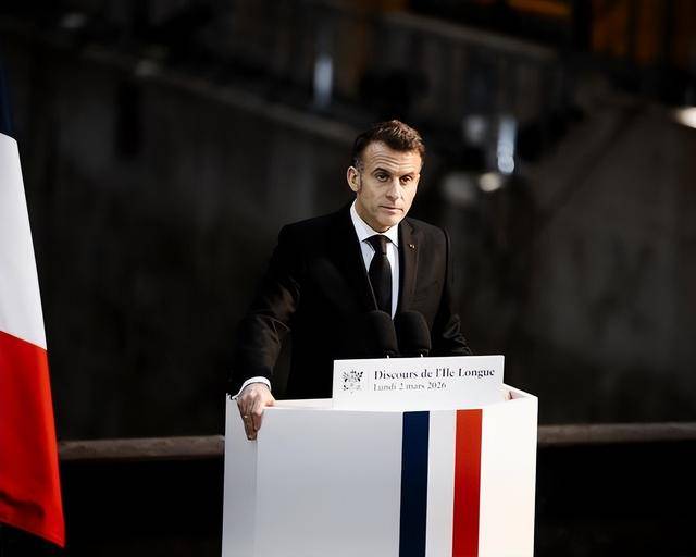 皇冠信用网最高占成 _冲突第6天皇冠信用网最高占成 ，特朗普可能没想到，比伊朗投降先到的，竟是马克龙的批评